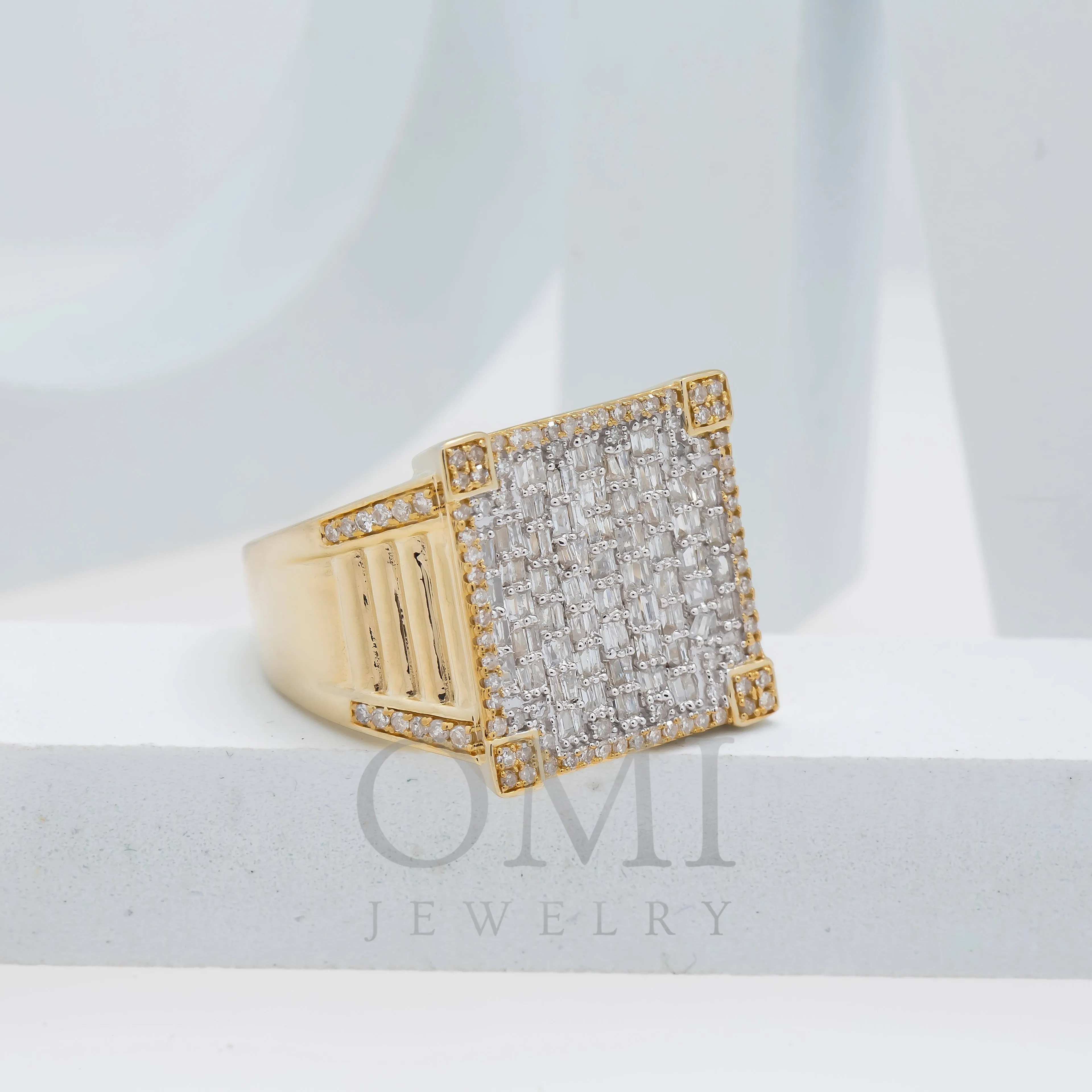 14K GOLD BAGUETTE DIAMOND SQUARE RING 1.05 CT