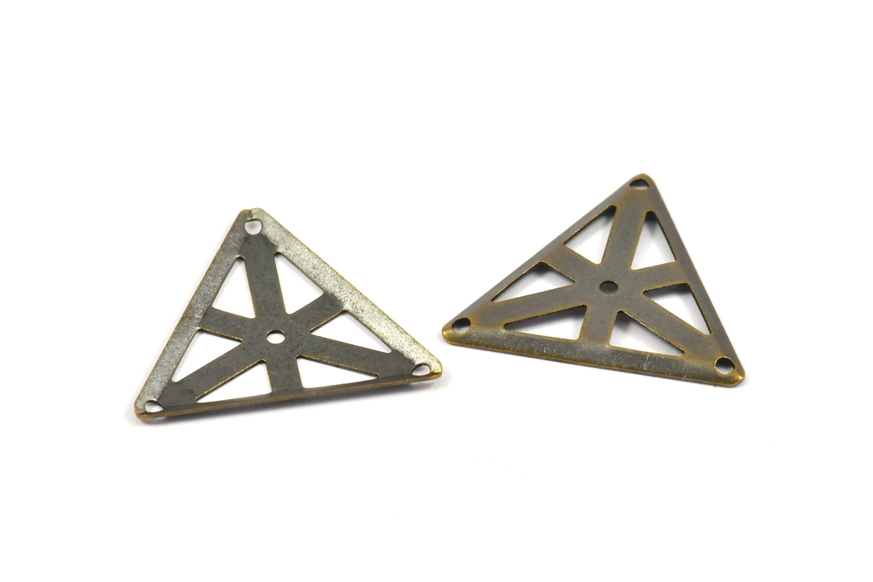 Antique Brass Triangle, 20 Antique Brass Triangle Charms with 4 Holes (22x25mm) Pen 3003  K104