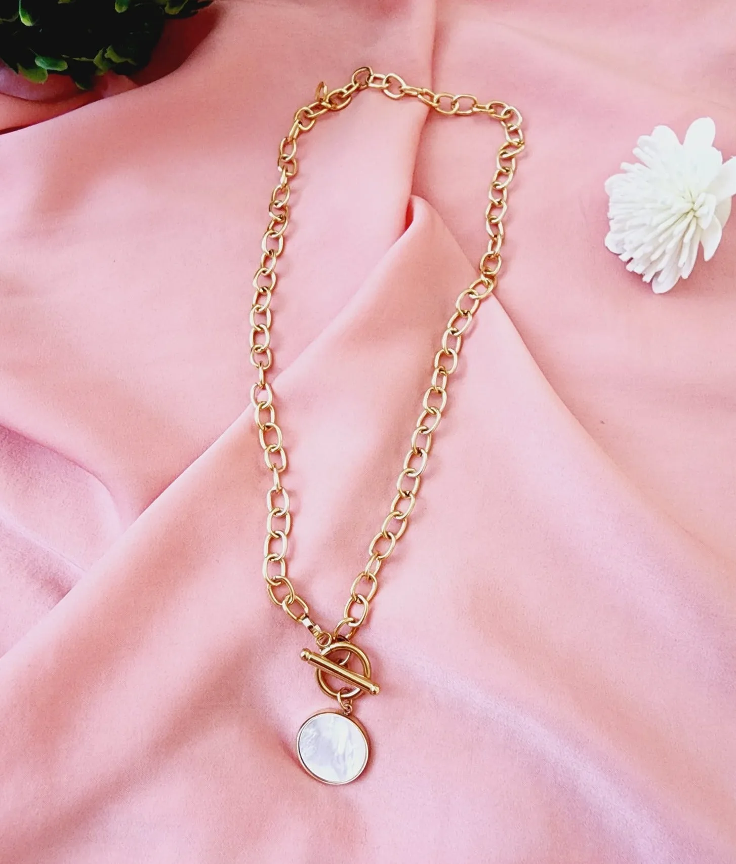 Aria Necklace