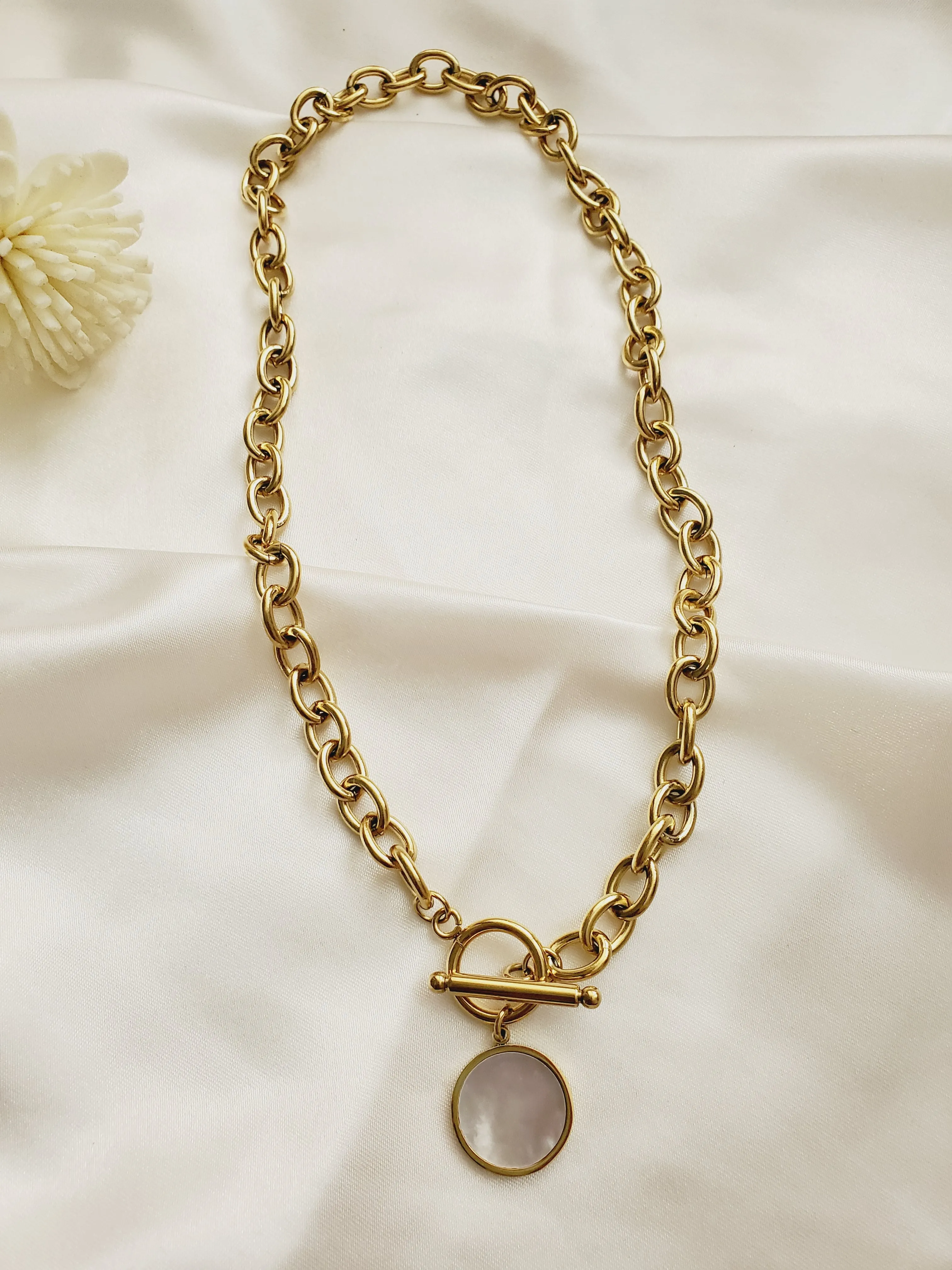 Aria Necklace