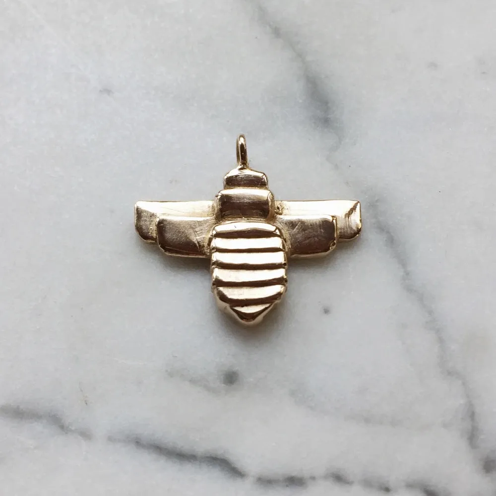 BEE PENDANT