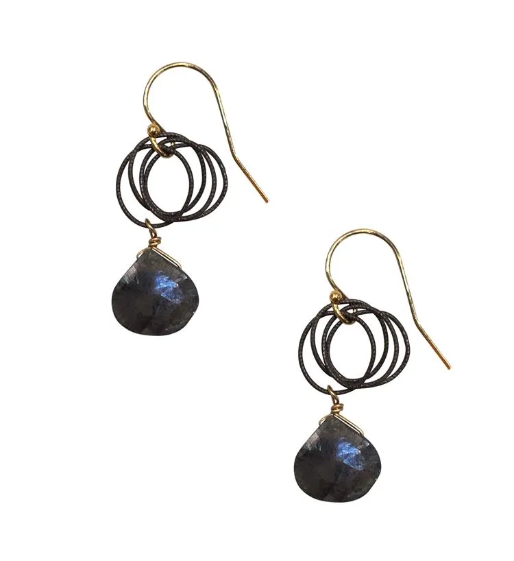 Circles drop earrings