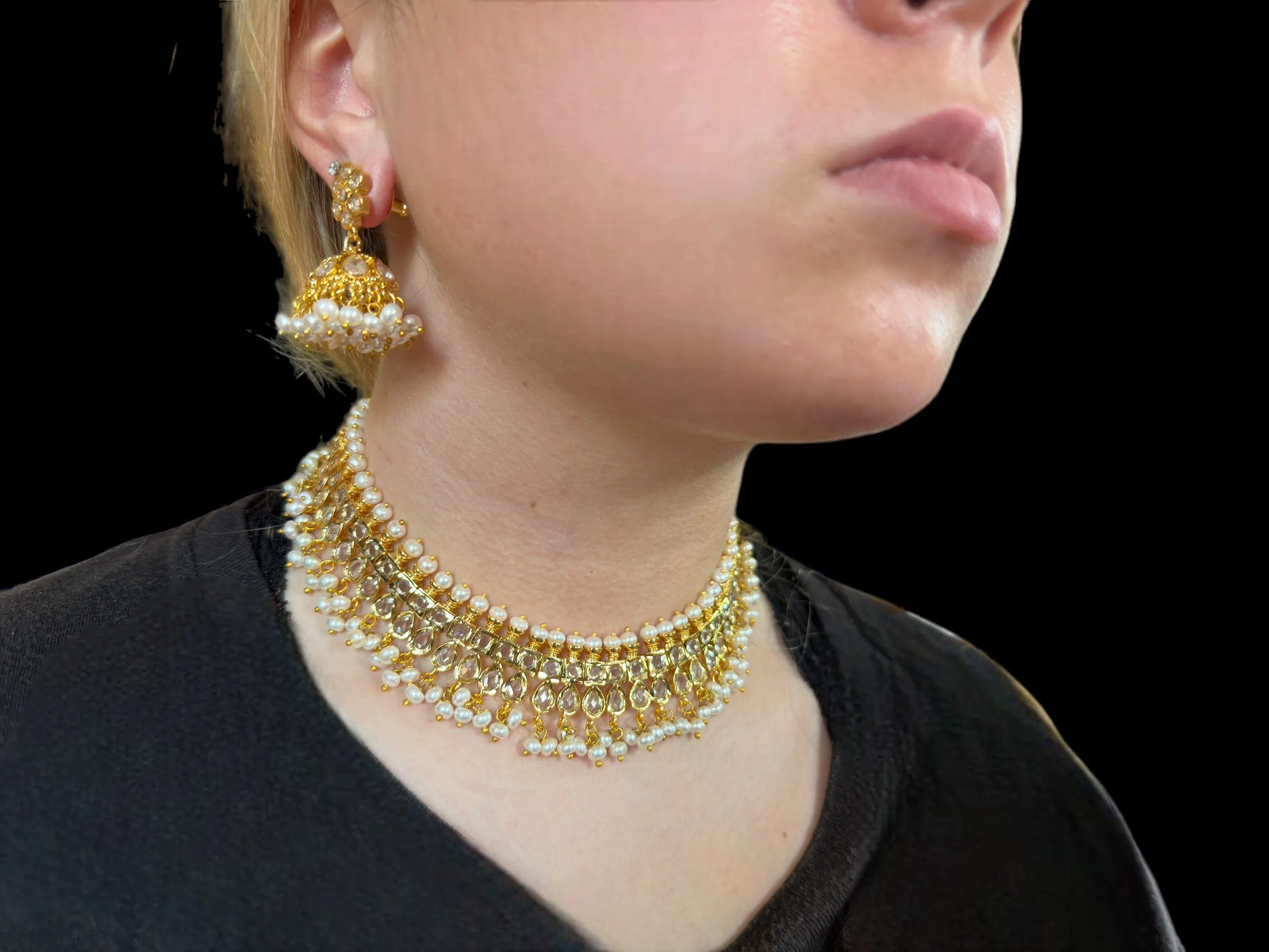 DNS17 Faiza necklace set in fresh water pearls    (SHIPS IN 4 WEEKS )