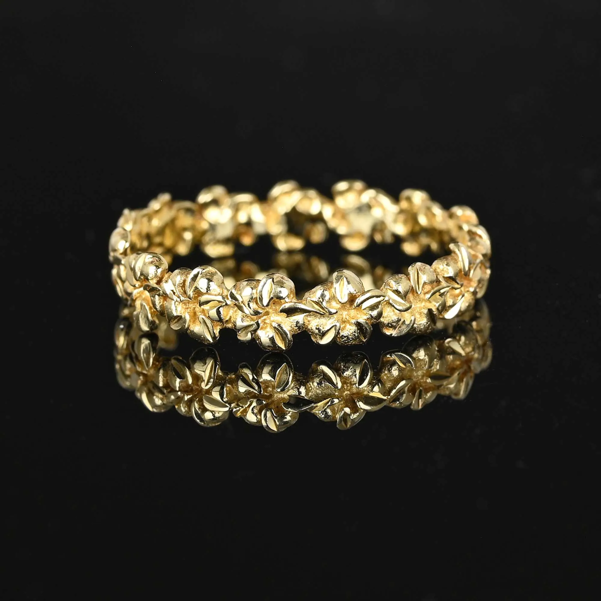 Fine 14K Gold Na Hoku Plumeria Ring Eternity Band