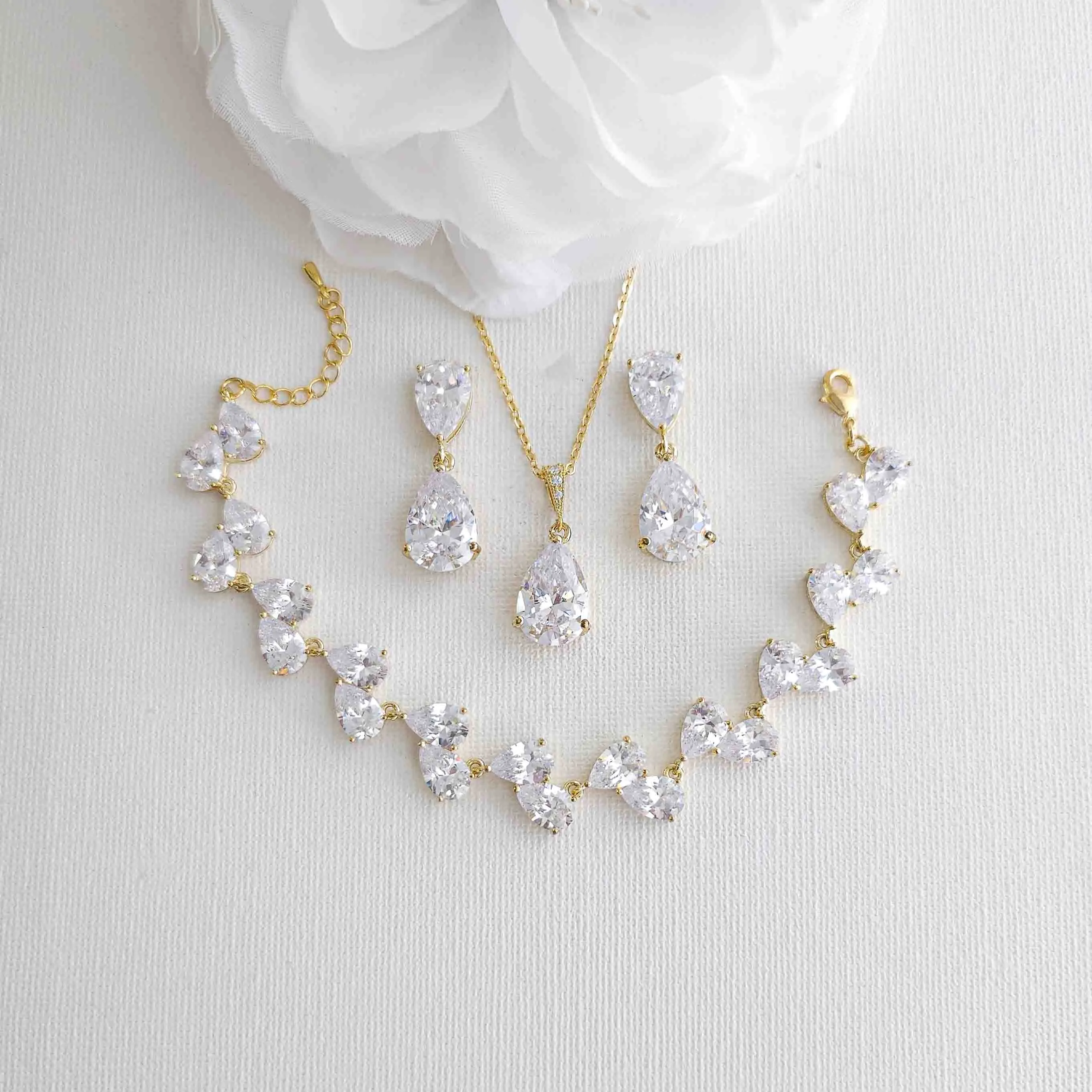 Jewelry Set in Gold with CZ Teardrops-Clara