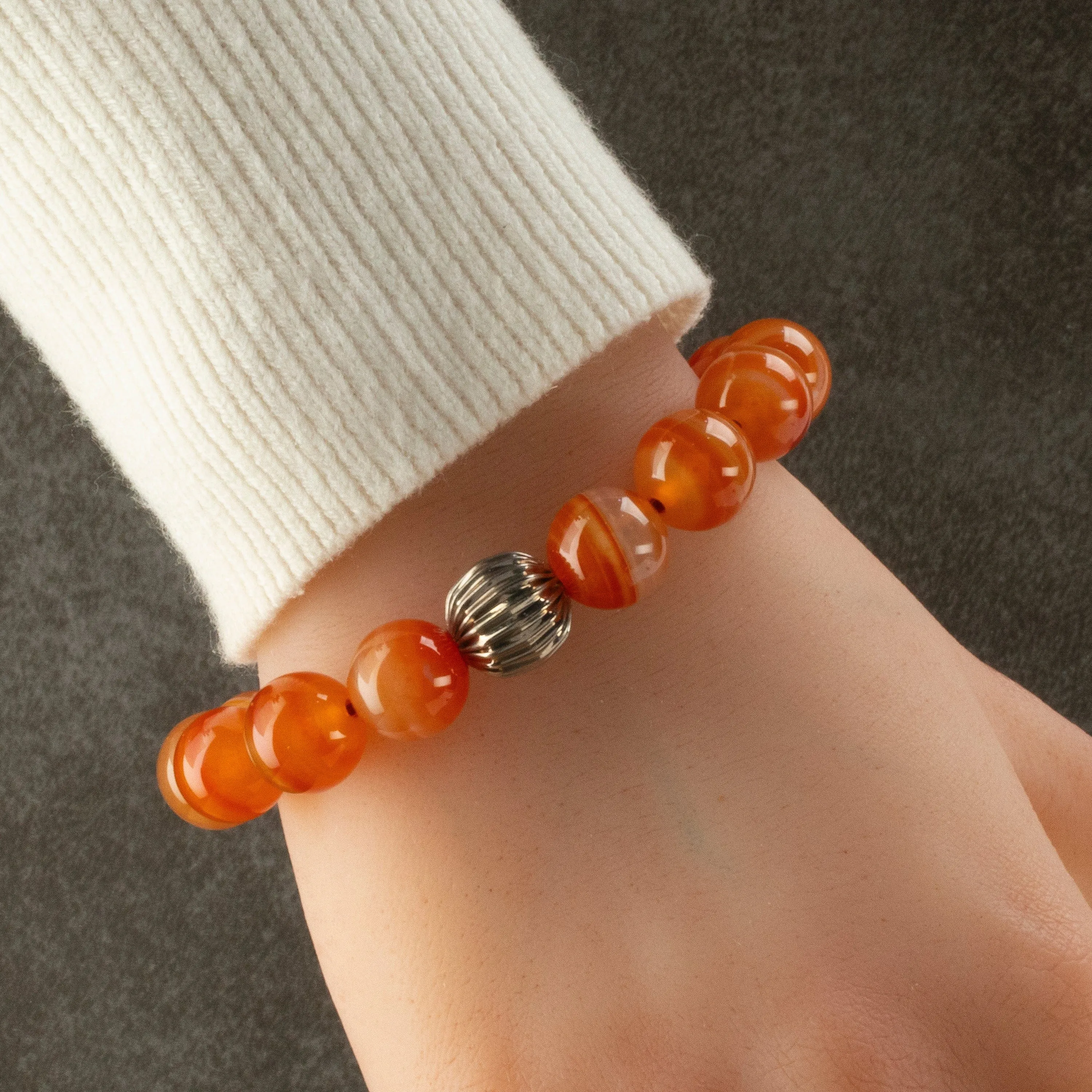 Polished Banded Carnelian 12mm Gemstone Bead Elastic Bracelet with Silver Accent Bead