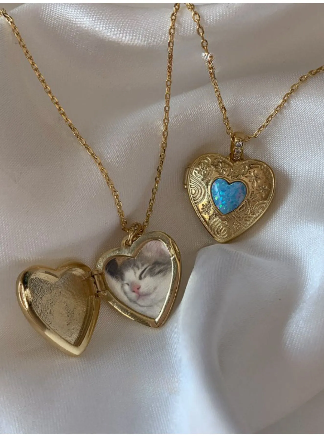 Stella Foldable Custom Locket Necklace