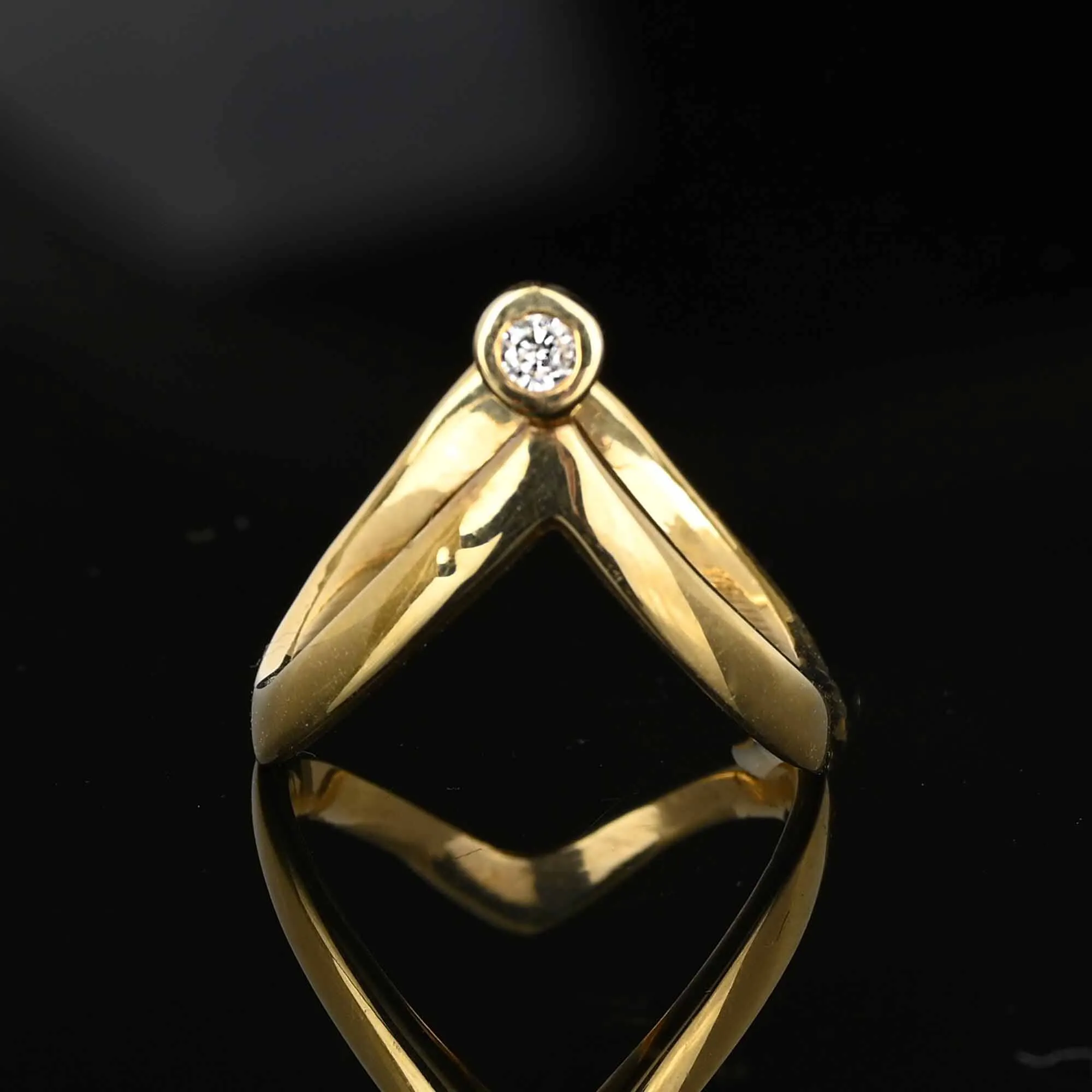 Vintage 14K Gold Wishbone Chevron Diamond Ring