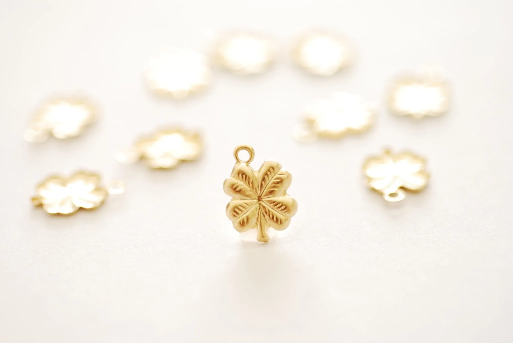 Wholesale Gold Filled Four Leaf Clover Drop Charm l Permanent Jewelry Lucky Irish Shamrock Clover Flower Charm