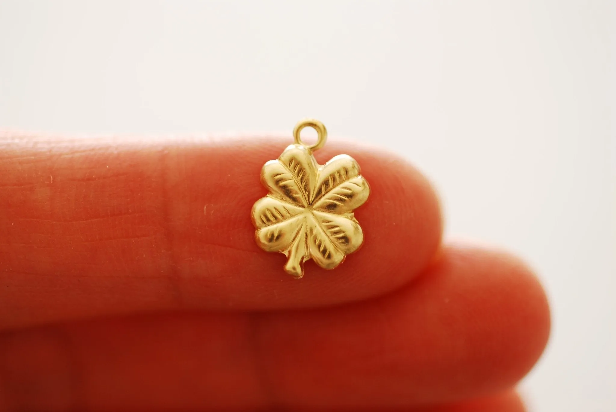 Wholesale Gold Filled Four Leaf Clover Drop Charm l Permanent Jewelry Lucky Irish Shamrock Clover Flower Charm