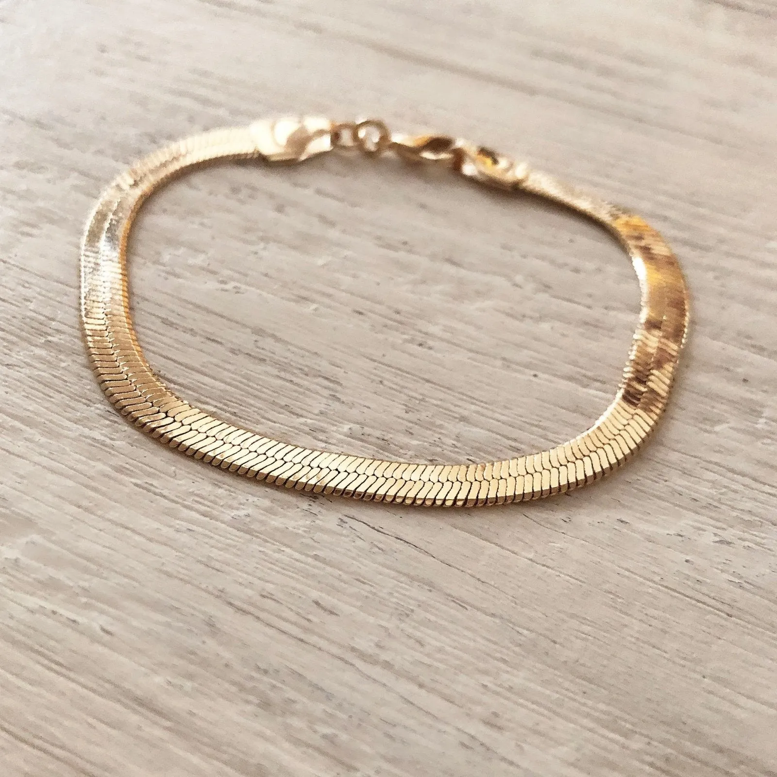 Yasmin - Flat Chain Bracelet