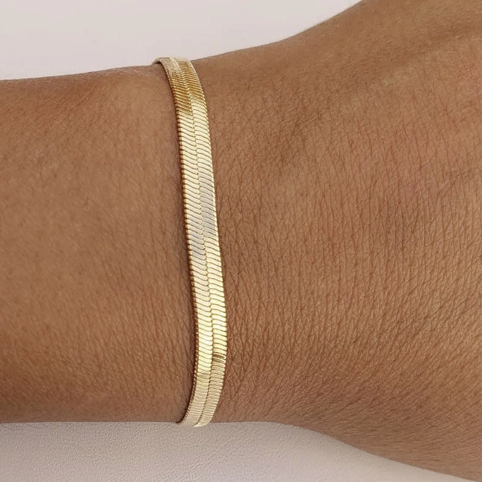 Yasmin - Flat Chain Bracelet